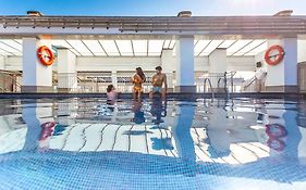 Num Hotel